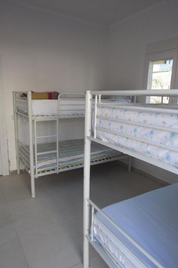 Elbasan Backpacker Hostel Bagian luar foto