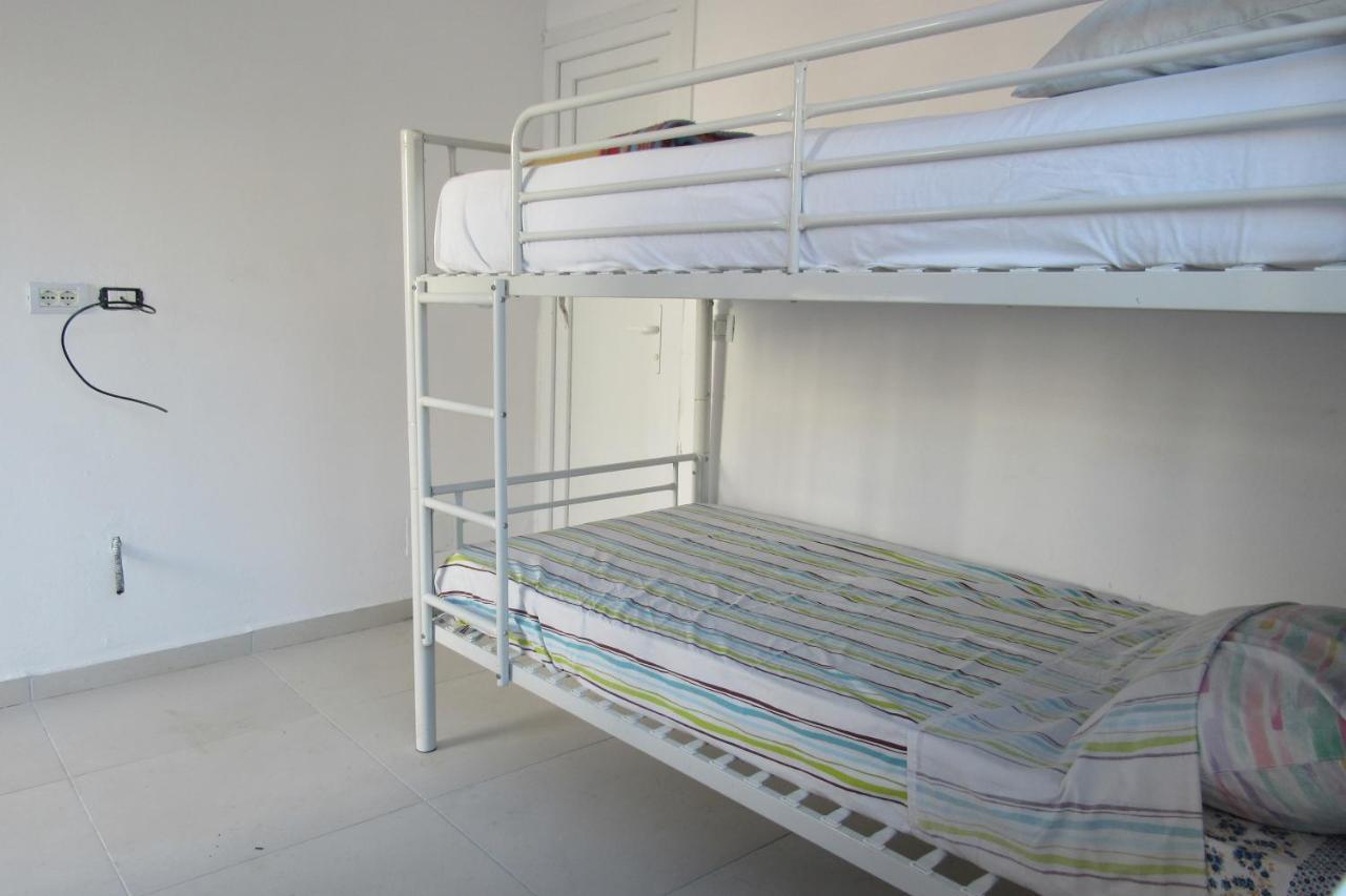 Elbasan Backpacker Hostel Bagian luar foto